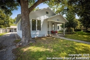 Building Photo - 271 Willow Ave