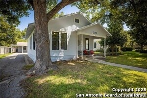 Foto del edificio - 271 Willow Ave