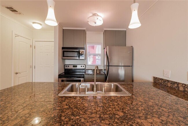 Foto del edificio - 1422 Collier St