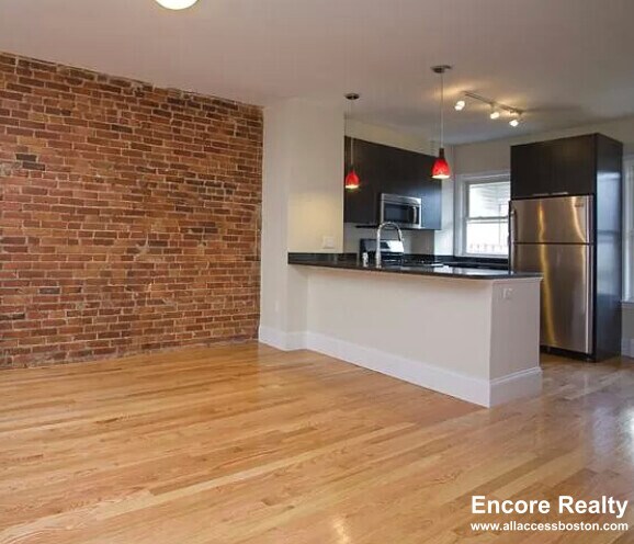 Foto principal - 10 Parker Hill Ave