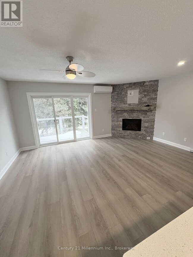 Building Photo - 22 Ramblings Way