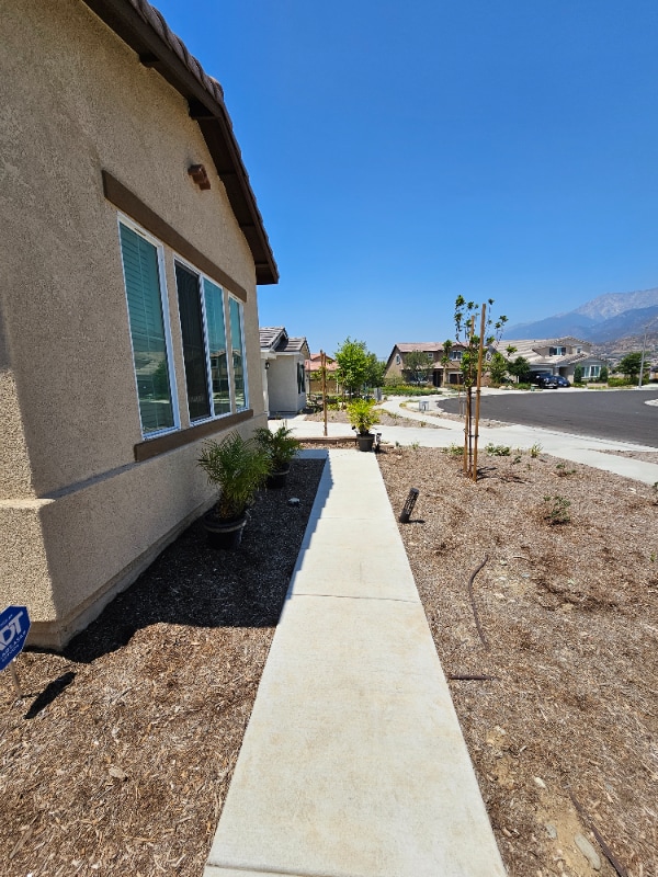 Building Photo - 15547 Kings Peak Dr