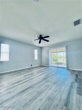 Building Photo - 1320 SE 6th Ave