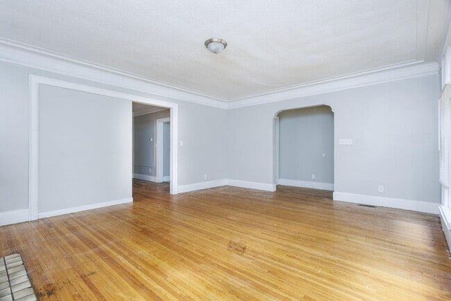 Foto del edificio - 2704 Webb St