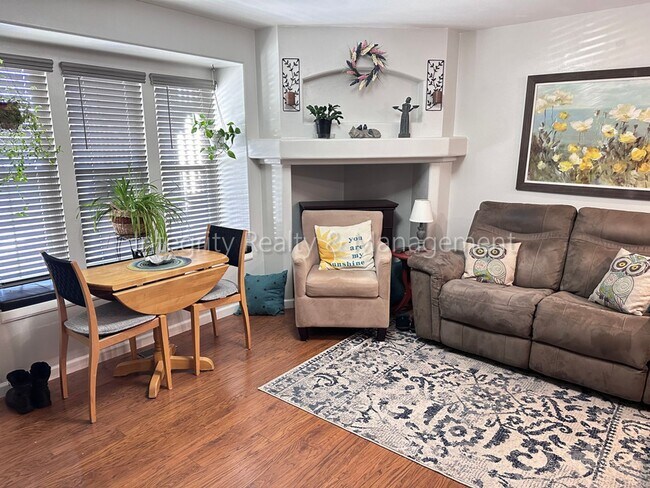 Foto del edificio - 1 Bed/1 Bath, 495 Sqft - 9650 W Chatfield ...
