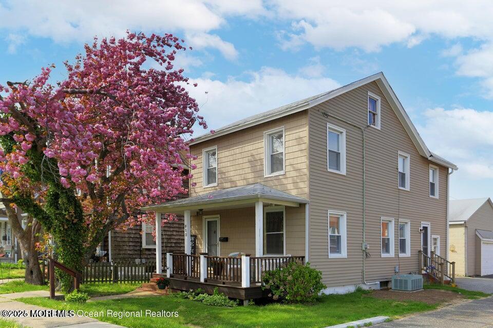 Foto principal - 612 Sylvania Ave