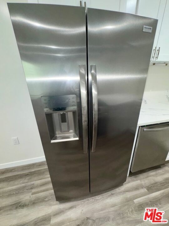 Foto del edificio - 2424 Ocean Park Blvd