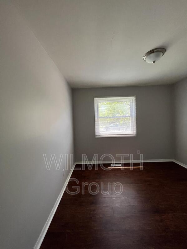 Building Photo - 5922 Falcon Ln