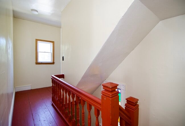 Building Photo - 425 Taylor St