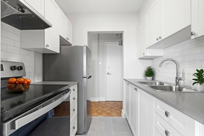 Building Photo - Robinson Place Apartments