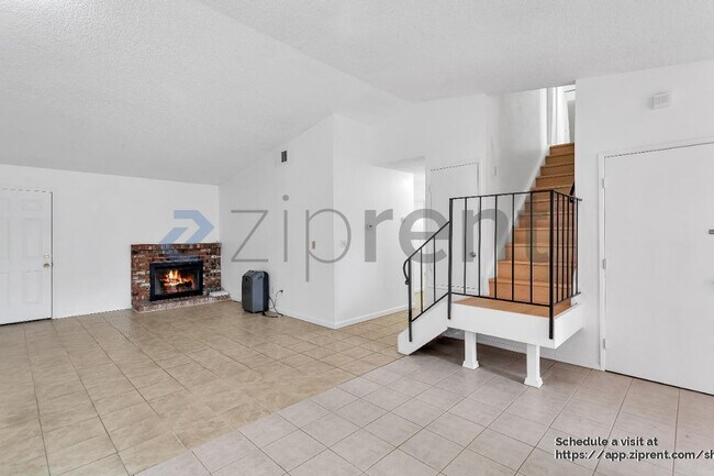 Building Photo - 2412 Sequoia Dr