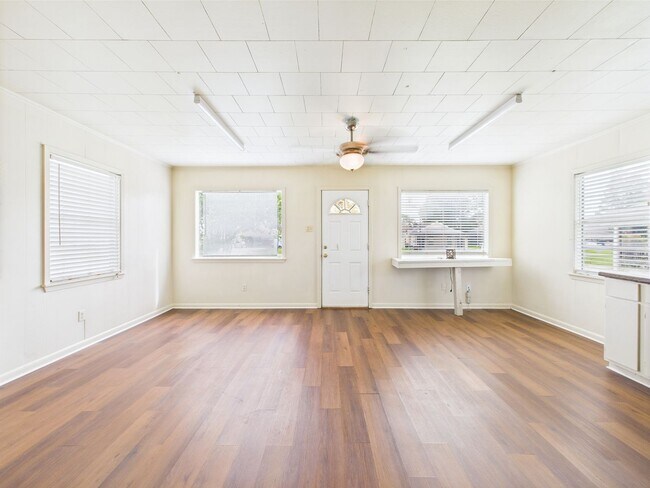 Building Photo - Adorable 1 bedroom home in Lafayette!