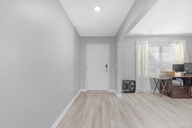 Building Photo - 8686 Pathstone Blvd