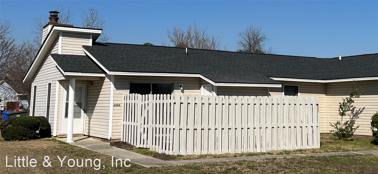 2 br, 2 bath House 6504 Wicklow Place House Rental in Fayetteville