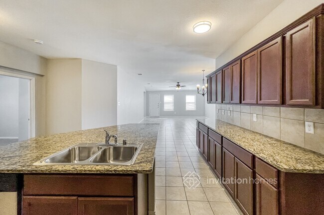 Foto del edificio - 2202 Tombstone Dr