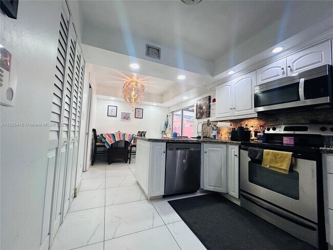 Foto del edificio - 8610 SW 156th Ct