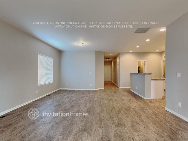 Building Photo - 9905 Thunderbolt Trail