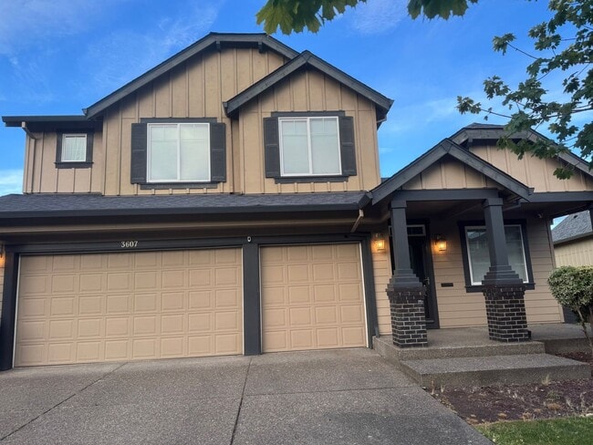 Building Photo - 3607 Hoodview Dr
