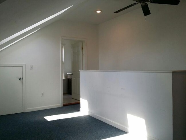 Building Photo - 23 Townsend St