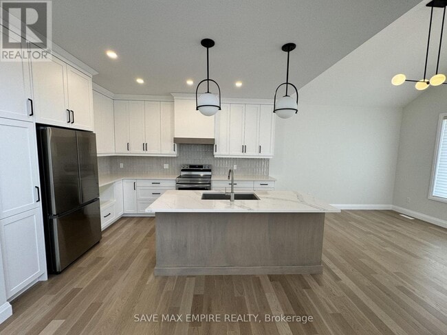 Building Photo - 53 Keba Cres