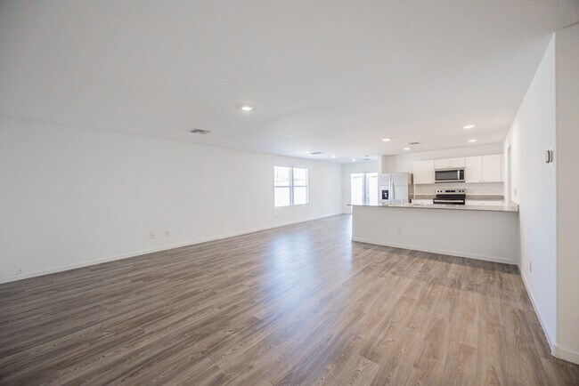 Foto del edificio - 1458 E Peggy Dr