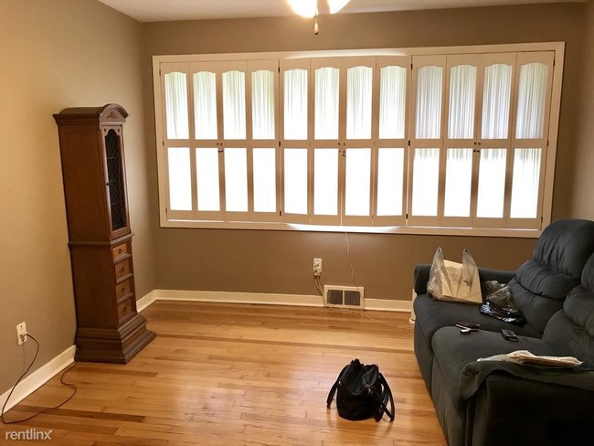 Building Photo - 3 br, 3 bath House - 431 N Lewis Run Rd