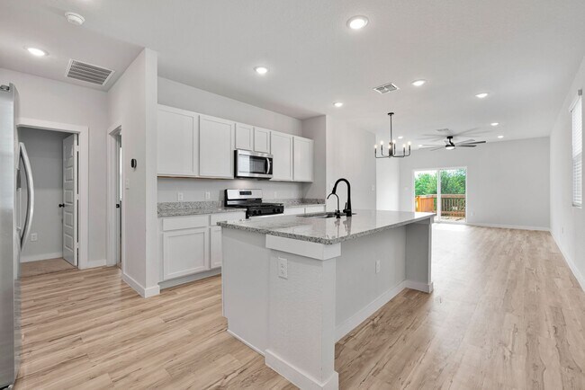 Foto del edificio - Cozy 3 Bedroom Home in Blue Ridge Ranch- Growing Southeast San Antonio Area!