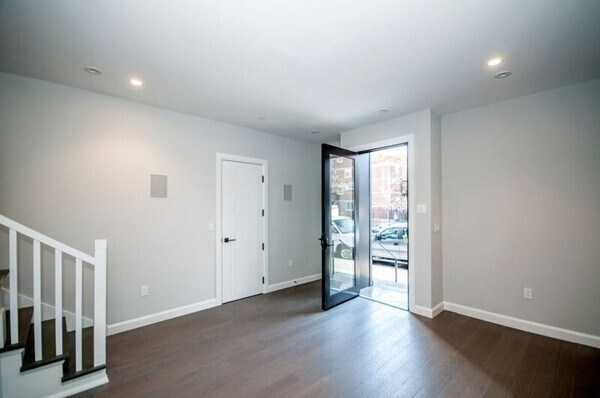 Foto del edificio - 140 Shawmut Ave