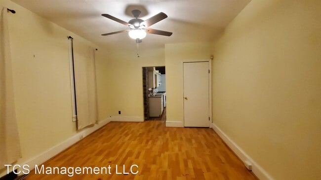 Building Photo - 3 br, 1 bath House - 139 High Street