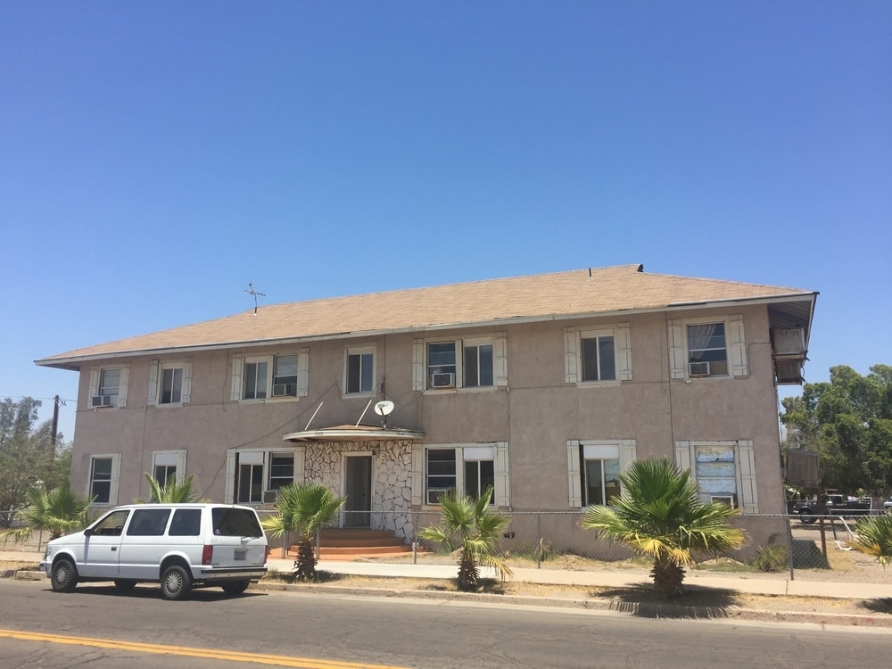 4th Street 8 Unit Complex Apartments in Yuma, AZ