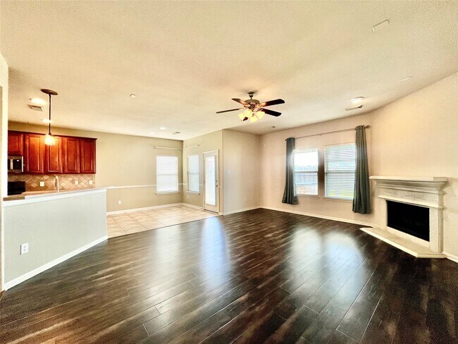 Building Photo - 7419 Pony Creek