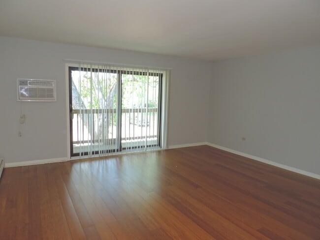 Building Photo - 7425 Brookdale Dr