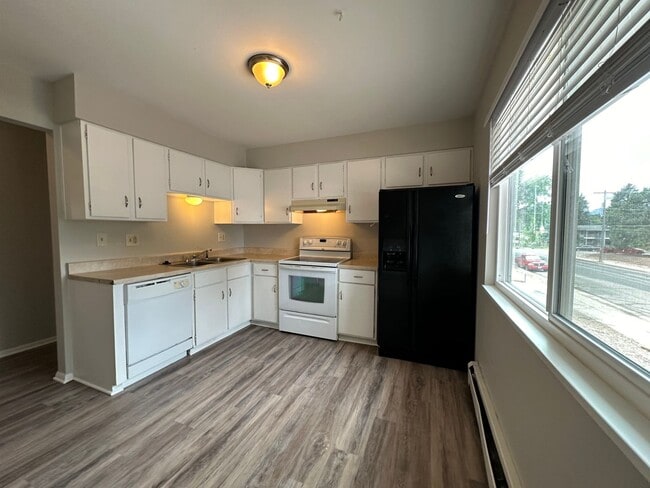 Building Photo - 1709 Eagle View Dr