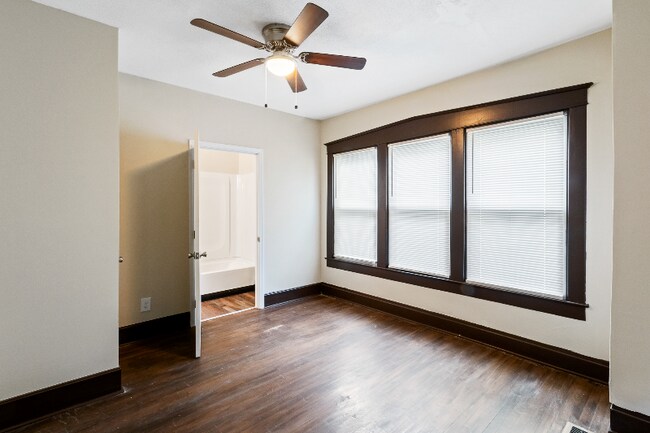 Foto del edificio - 731 Cecil Ave