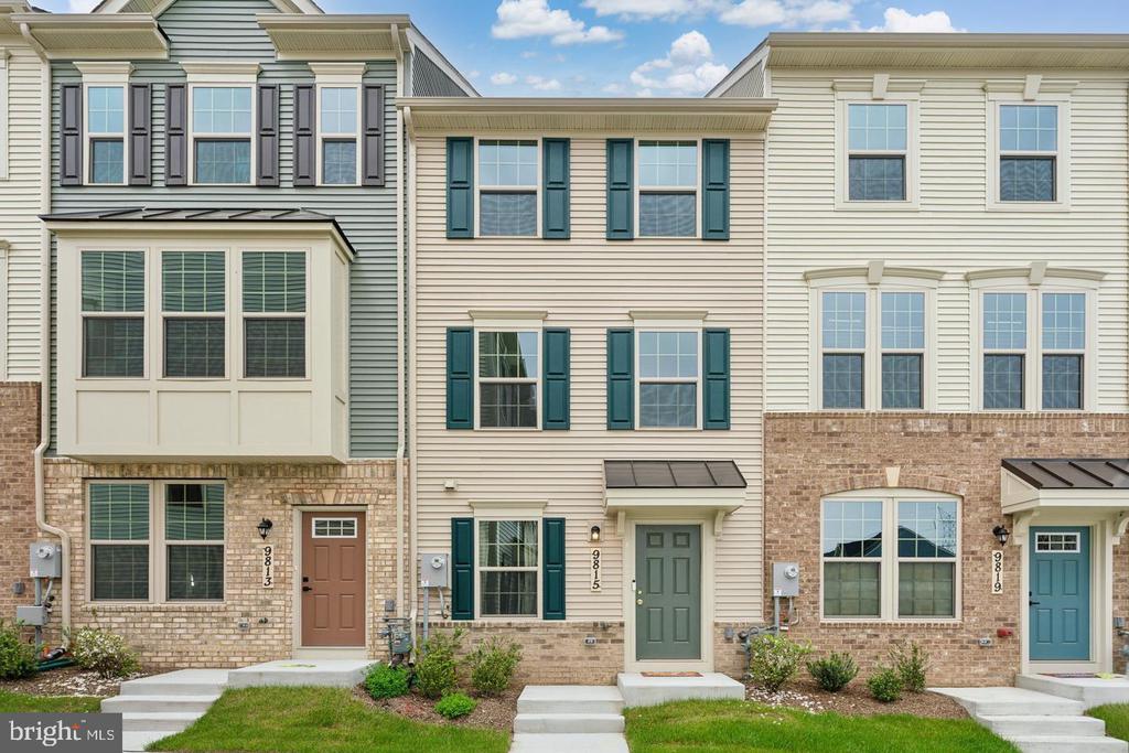 Foto principal - 9815 Posterity Ln