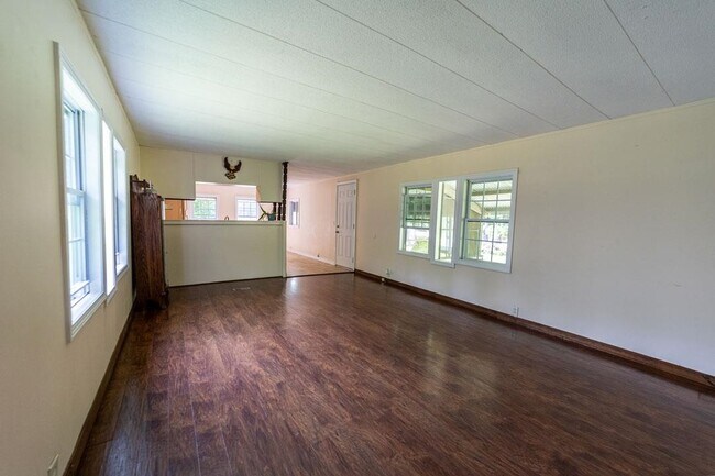 Foto del edificio - 368 N Rd