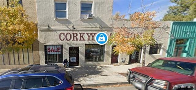 Foto del edificio - 1447 S Broadway