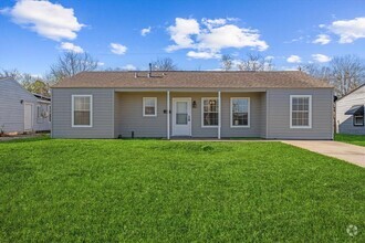 Building Photo - 5234 Browncroft St