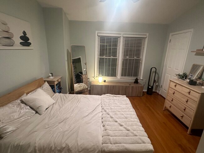 Foto del edificio - 6340 Chimney Wood Ct
