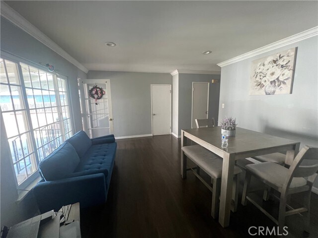 Foto del edificio - 15307 Studebaker Rd