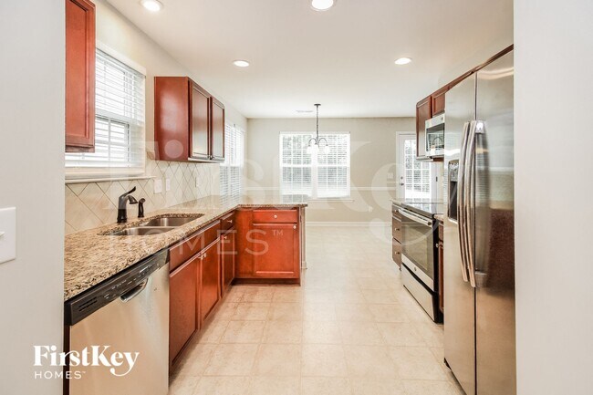 Foto del edificio - 5445 Misty Hill Cir