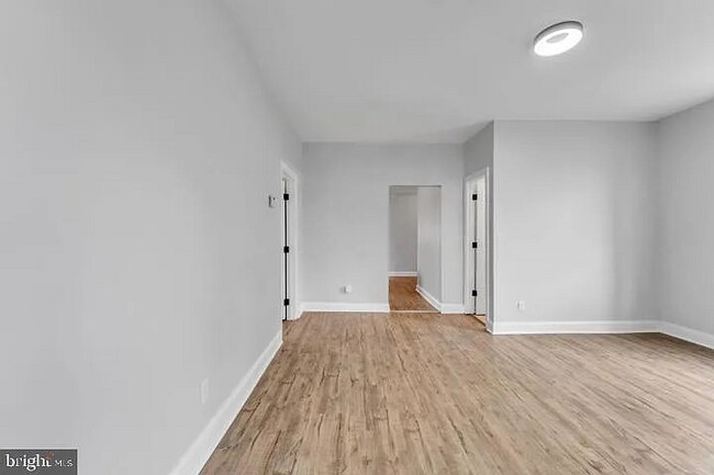 Foto del edificio - 4610 White Ave