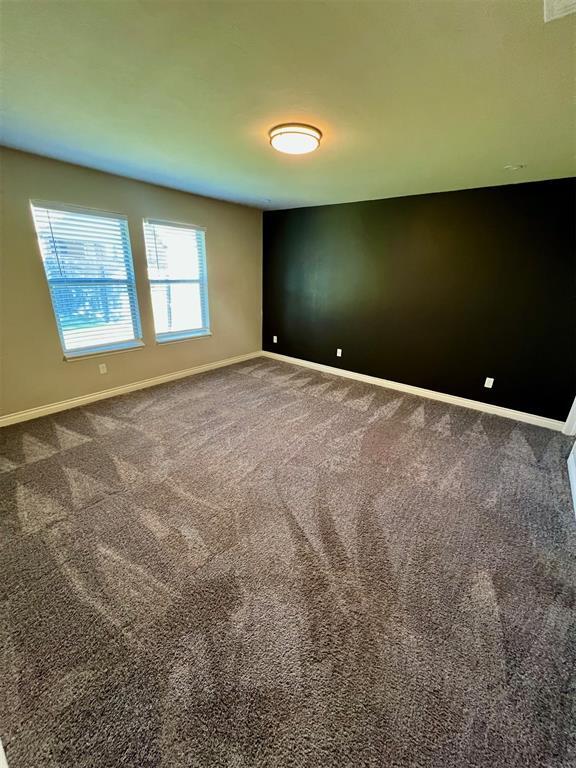 Foto del edificio - 2617 NW 185th St