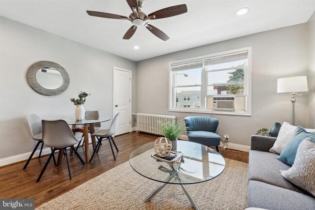 Recessed Lights & Ceiling Fan - 909 19th St NE