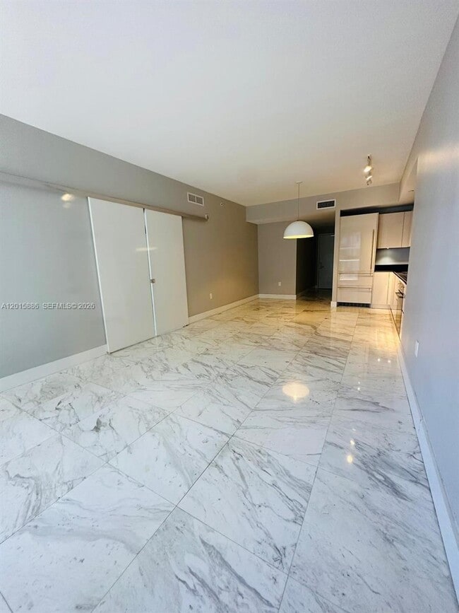 Foto del edificio - 1010 Brickell Ave