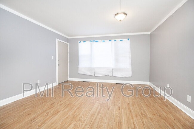 Foto del edificio - 1520 Coventry Rd