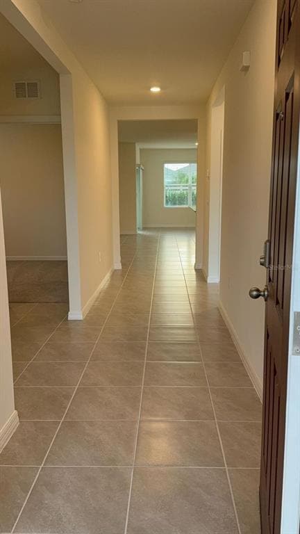 Building Photo - 1880 Basenji Dr