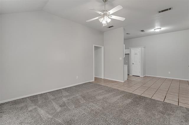 Foto del edificio - 214 Joshua Blvd