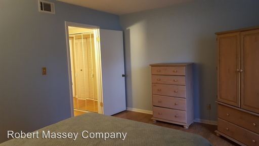 Building Photo - 625 Logsdon Ct