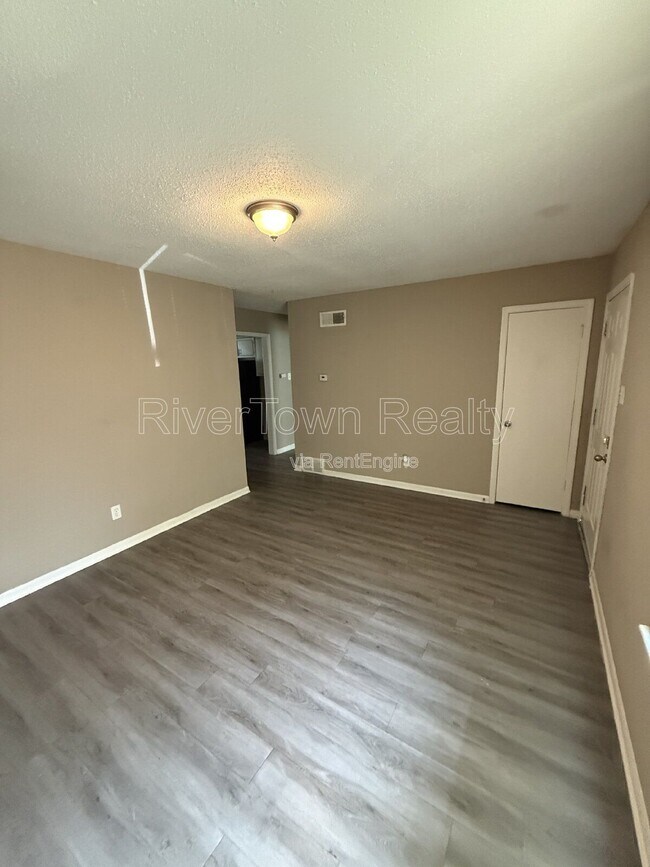 Building Photo - 3386 Spring Water Cove